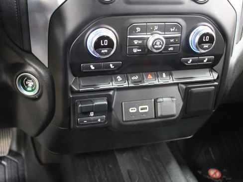 Used 2022 GMC Sierra 2500 SLE w/ SLE Convenience Package AWD/4WD image 20