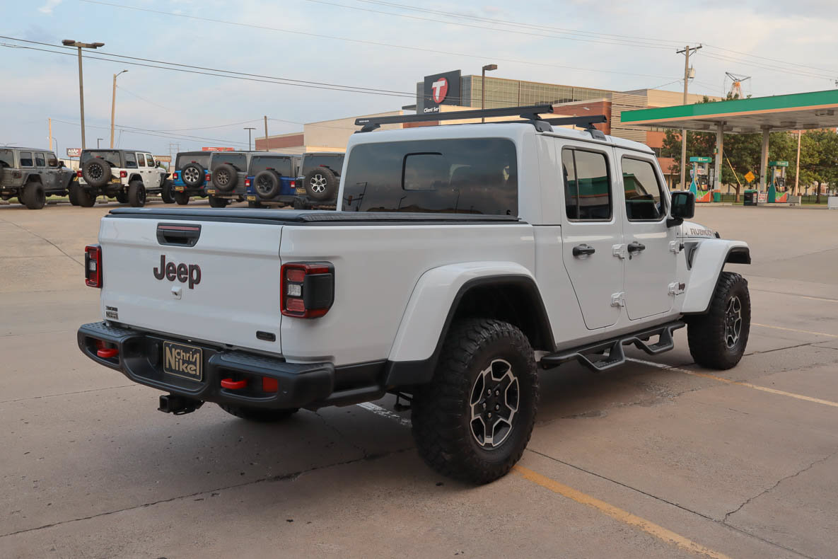 Used 2023 Jeep Gladiator Rubicon AWD/4WD image 5