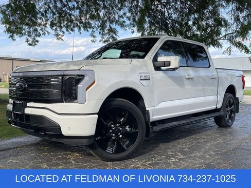 Used 2023 Ford F150 Lightning Platinum AWD/4WD image 1