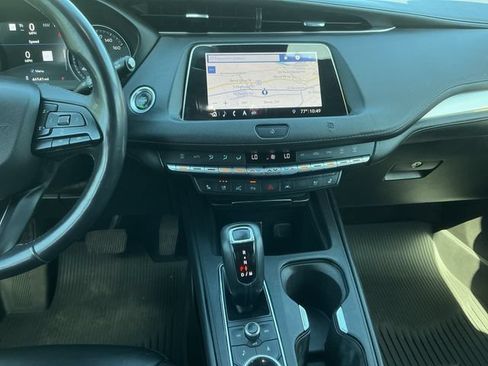 Used 2019 Cadillac XT4 Premium Luxury w/ Technology Package AWD/4WD image 11