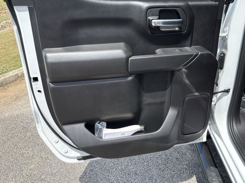 New 2026 GMC Sierra 1500 Pro RWD image 21