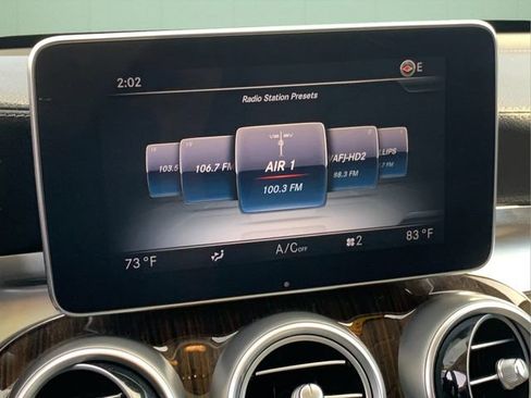 Used 2016 Mercedes-Benz GLC 300 image 23