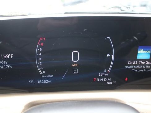 Used 2024 Cadillac XT4 Premium Luxury w/ Cold Weather Package AWD/4WD image 16