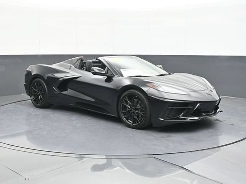 Used 2023 Chevrolet Corvette Stingray Premium Conv w/ Battery Protection Package RWD image 19