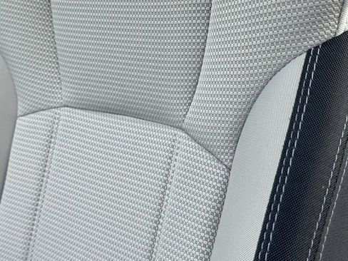 Used 2022 Subaru Forester image 17