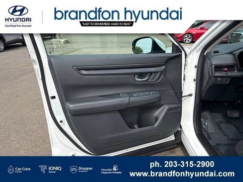 Used 2025 Honda CR-V EX image 11