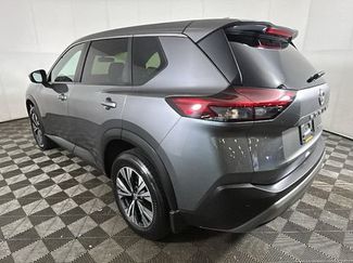Used 2023 Nissan Rogue SV AWD/4WD video 4