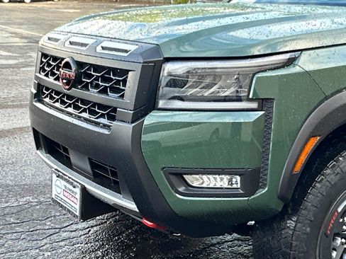 New 2026 Nissan Frontier PRO-4X w/ Pro Premium Package AWD/4WD image 8
