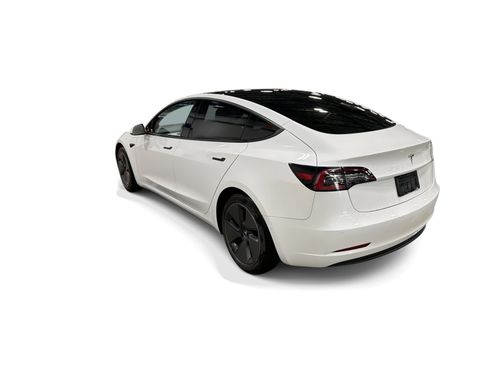 Certified 2021 Tesla Model 3 Standard Range Plus RWD image 4