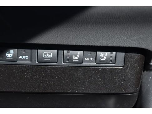 Used 2024 Lexus ES 300h F Sport image 38