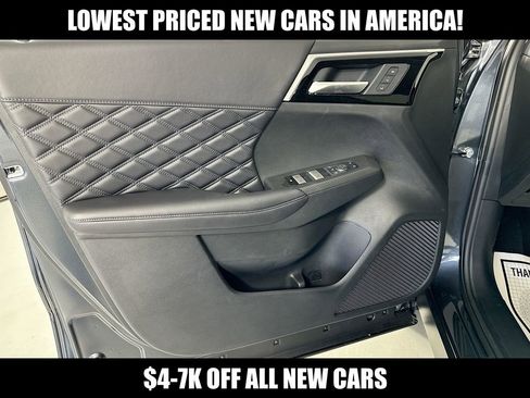 New 2024 Mitsubishi Outlander SEL image 21