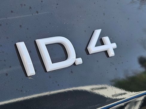 Used 2023 Volkswagen ID.4 Pro S AWD/4WD image 28