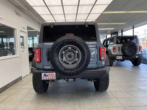 Used 2025 Ford Bronco Badlands w/ Sasquatch Package AWD/4WD image 6