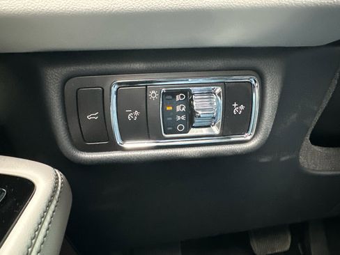 Used 2025 Lincoln Aviator AWD w/ Equipment Group 101A image 24