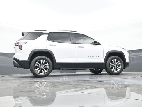 New 2026 Chevrolet Equinox LT w/ Convenience Package II FWD image 53