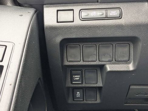 Used 2022 Nissan Frontier S image 22