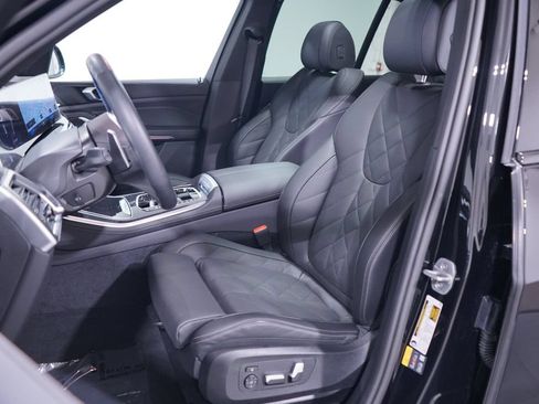 Used 2026 BMW X5 xDrive50e w/ M Sport Package AWD/4WD image 7