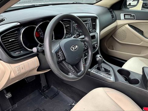 Used 2013 Kia Optima LX image 17