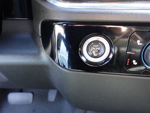 Used 2023 Chevrolet Silverado 1500 LT AWD/4WD image 45