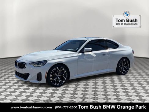 Certified 2025 BMW 230i Coupe w/ M Sport Package image 1