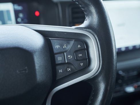 Used 2022 Ford Bronco Badlands image 33