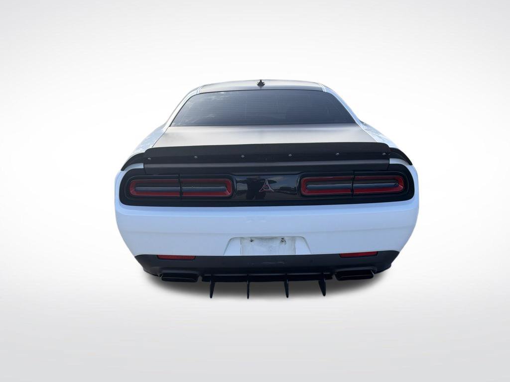 Used 2017 Dodge Challenger SRT Hellcat RWD image 7