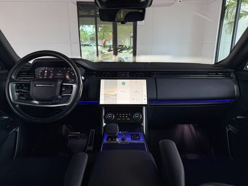 Used 2023 Land Rover Range Rover Long Wheelbase Autobiography AWD/4WD image 40