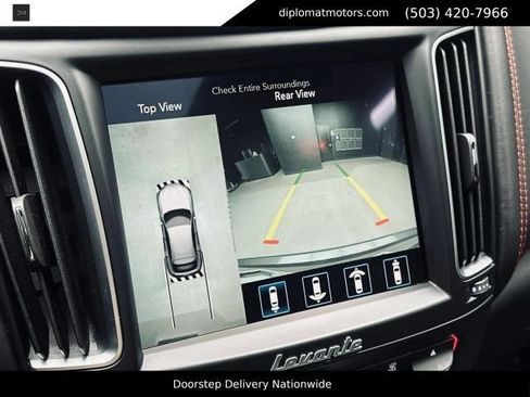 Used 2019 Maserati Levante GranSport AWD/4WD image 42