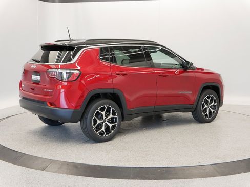 New 2025 Jeep Compass Limited image 42