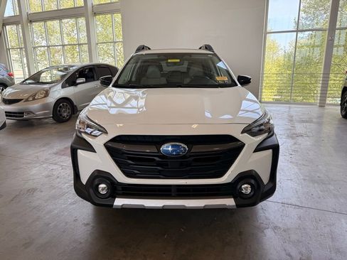 Certified 2024 Subaru Outback Limited AWD/4WD image 8