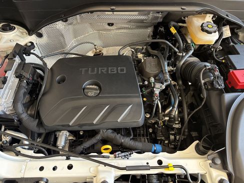 New 2026 Chevrolet TrailBlazer RS w/ Driver Confidence Package FWD image 28