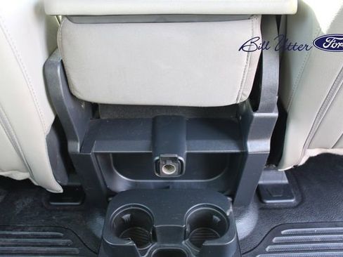 Used 2022 Ford F250 XL w/ Power Equipment Group image 13