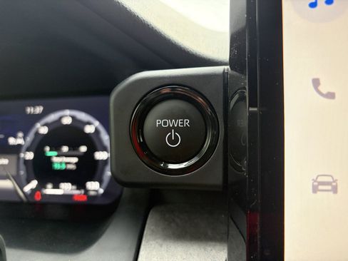 Used 2025 Toyota Tacoma 4x4 Double Cab Hybrid w/ Tow Tech Package image 24