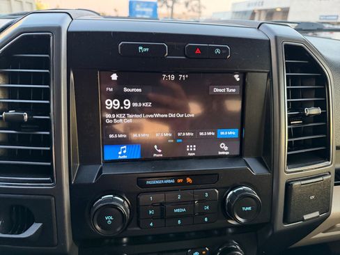 Used 2019 Ford F150 XLT w/ Equipment Group 301A Mid RWD image 23