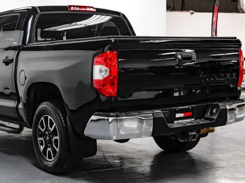 Used 2017 Toyota Tundra SR5 w/ TRD Off Road Package AWD/4WD image 16
