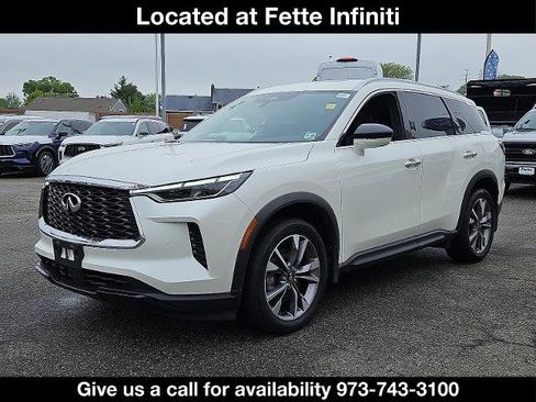 Certified 2023 INFINITI QX60 Luxe w/ Performance Audio Package image 1