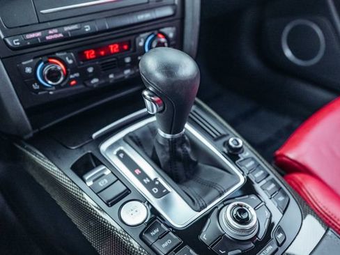 Used 2010 Audi S5 Prestige image 10