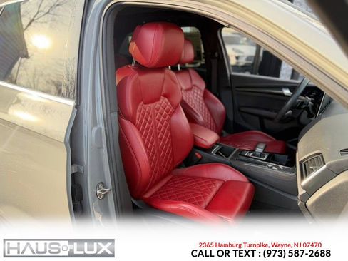 Used 2021 Audi SQ5 Prestige w/ Prestige Package image 4