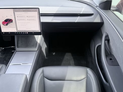 Used 2025 Tesla Model 3 Long Range RWD image 47