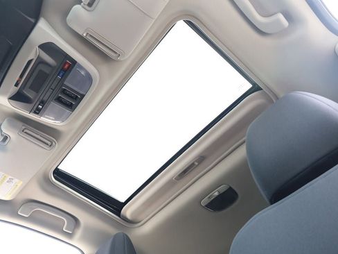 New 2026 Subaru Crosstrek 2.0i Premium image 11