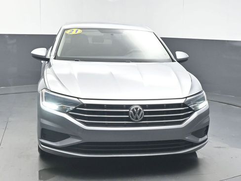 Used 2021 Volkswagen Jetta S w/ Driver Assistance Package FWD image 3