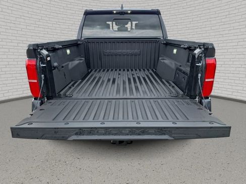 Used 2025 Toyota Tacoma Limited AWD/4WD image 13