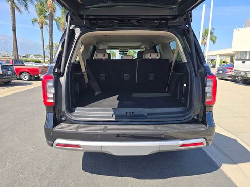 Used 2024 Ford Expedition Max Limited AWD/4WD image 16