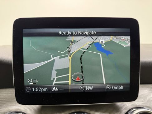 Used 2018 Mercedes-Benz GLA 250 image 19