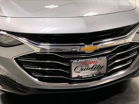 Used 2024 Chevrolet Malibu LT FWD image 30