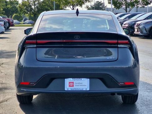 Used 2026 Toyota Prius LE FWD image 7