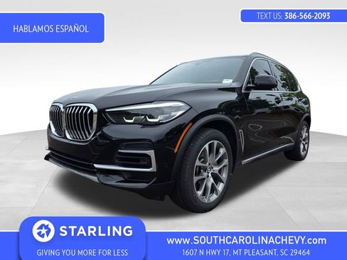 Used 2022 BMW X5 xDrive40i w/ Premium Package image 1