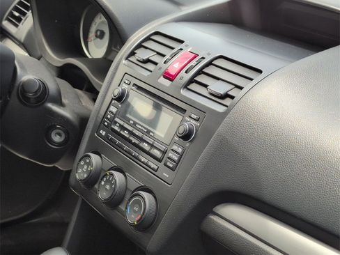 Used 2013 Subaru Impreza 2.0i image 14