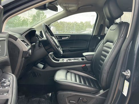 Used 2023 Ford Edge SEL AWD/4WD image 6