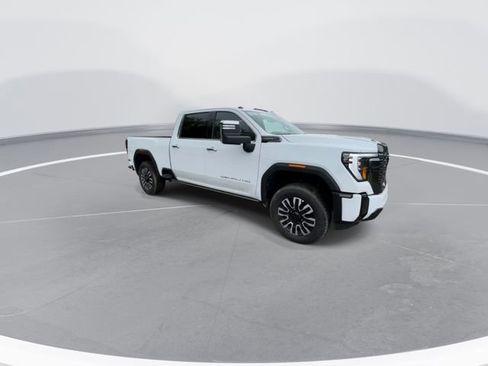 Used 2024 GMC Sierra 2500 Denali Ultimate image 2